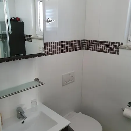 Apartment Apartman Viktorija Brela